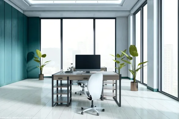 Tageslicht im modernen Büro mit großen Fenstern und hellem Raumgefühl